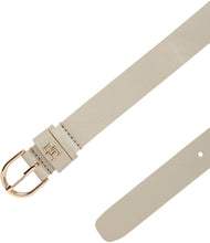 Carica l'immagine nel visualizzatore di Gallery, Tommy Hilfiger Donna Cintura Essential Effortless 2,5 cm Cintura in Pelle, Beige (Sugarcane), 130 cm