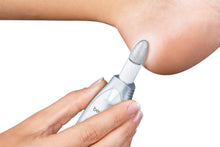 Carica l'immagine nel visualizzatore di Gallery, Beurer MP 41 - Fresa elettrica per Unghie con 7 Accessori Professionali per Manicure e Pedicure in zaffiro e feltro per accorciare, limare, modellare e curare unghie e cuticole, 4,600 giri/min
