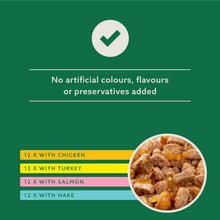 Carica l&#39;immagine nel visualizzatore di Gallery, by Amazon Alimento completo per gatti adulti, Selezione mista in gelatina, 4.8 kg, 48 Confezioni da 100g