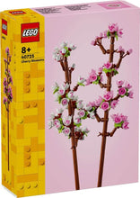 Carica l&#39;immagine nel visualizzatore di Gallery, LEGO Fiori di Ciliegio, Set per Adulti, Bambine e Bambini a Partire da 8 Anni, Regalo per San Valentino per Ragazza, Ragazzo, Donna, Uomo, Lei o Lui, Decorazione Floreale per Casa da Esposizione 40725