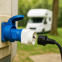 Carica l'immagine nel visualizzatore di Gallery, Adattatore Industriale CEE Blu 2P+T 16A 250V con Presa Schuko