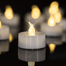 Carica l'immagine nel visualizzatore di Gallery, Candele romantiche finte, confezione da 12 candele tealight a LED giallo caldo, luce tremolante, realistiche senza fiamm