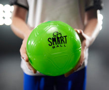 Carica l&#39;immagine nel visualizzatore di Gallery, Giochi Preziosi SoccerBot - Pallone da Calcio Smart e Bot Interattivo, 3 Velocità, Giochi in Casa, Pallone per Bambini e Ragazzi, Allenamento Calcio, Gioco per Bambini dai 4 Anni