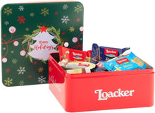 Carica l'immagine nel visualizzatore di Gallery, Loacker - Latta Best of Moments Happy Holidays - Confezione Assortita - 100% Nocciole Italiane in un Mix di Bontà a Base di wafer al Cioccolato - Idea Regalo Natale - Confezione da 307,5g