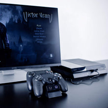 Carica l'immagine nel visualizzatore di Gallery, Venom Dock di ricarica doppio USB per controller PS4, indicatore LED, Nero