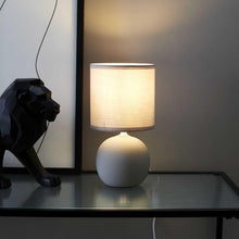 Carica l'immagine nel visualizzatore di Gallery, HOME DECO FACTORY Lampada da Tavolo Elegante H 25 cm Luce Soffusa Grigio
