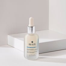 Carica l'immagine nel visualizzatore di Gallery, Rilastil Progression(+) Siero Antirughe Elasticizzante e Riempitivo, Trattamento Rughe Marcate, Antiaging, Rimpolpante p