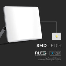 Carica l'immagine nel visualizzatore di Gallery, V-TAC Faro LED da Esterno 50W - [Chip Samsung + Tecnologia RLE + Innovativa Copertura in Policarbonato] - Alta Luminosit