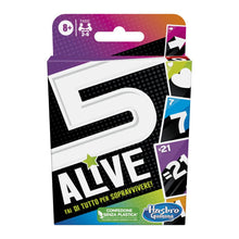 Carica l'immagine nel visualizzatore di Gallery, 5 Alive, gioco di carte Hasbro Gaming dal ritmo incalzante per bambini e famiglie, giochi per tutta la famiglia, giochi di carte veloci da 2 a 6 giocatori