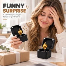 Carica l'immagine nel visualizzatore di Gallery, 2 Pieces Surprise Gift Box Middle Finger in a Box, Spoof Hand Prank Pop Up Gift Box with Box, Annoying Middle Finger Gif