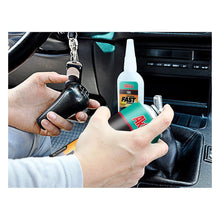 Carica l'immagine nel visualizzatore di Gallery, Akfix 705 colla professionale extra forte con attivatore spray da 200 ml per riparazioni universali ad alta tenuta