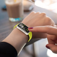 Carica l'immagine nel visualizzatore di Gallery, iVoler 3 Pezzi Cover e Pellicola Protettiva per Huawei Band 10 / Huawei Band 9 / Huawei Band 8, Copertura Completa Custo