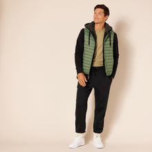 Carica l&#39;immagine nel visualizzatore di Gallery, Amazon Essentials Felpa con Cappuccio e Cerniera Integrale in Pile Foderata in Sherpa Uomo, Nero, XL