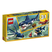 Carica l&#39;immagine nel visualizzatore di Gallery, LEGO Creator Creature degli Abissi, Set 3 in 1 con Animali Giocattolo Marini da Costruire come Squalo, Calamaro, Granchio e Rana Pescatrice, Giochi per Bambini e Bambine da 7 Anni, Idee Regalo 31088