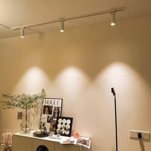 Carica l'immagine nel visualizzatore di Gallery, AGOTD Lampadine GU10 LED, 5W 850 Lumen 3000K Bianco Caldo Lampadina LED, LED GU10 equivalenti a lampade alogene 35W 50W,