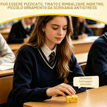 Carica l'immagine nel visualizzatore di Gallery, Cheese Squishy Triangle Shapes Giocattoli Sensorial,Squishy Formaggio