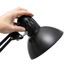 Carica l'immagine nel visualizzatore di Gallery, MAUL Lampada a morsetto MAULstudy nera E27 in metallo orientabile