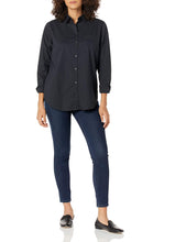 Carica l'immagine nel visualizzatore di Gallery, Amazon Essentials Camicia in Popeline a Maniche Lunghe con Bottoni sul Colletto, Vestibilità Classica Donna, Nero, L