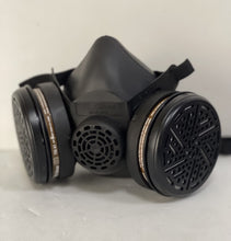 Carica l'immagine nel visualizzatore di Gallery, Ferko safety equipment Ar-142/40 F – Maschera con 2 filtri A1, colore: nero