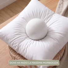 Carica l'immagine nel visualizzatore di Gallery, Utopia Bedding Cuscini da esterno 45 × 45 cm impermeabili, 4 pezzi