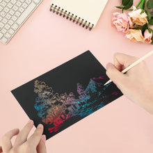 Carica l'immagine nel visualizzatore di Gallery, Fogli da grattare per bambini – 50 fogli arcobaleno da grattare con 5 stilo in legno, 4 modelli, kit disegno DIY, scratc