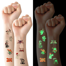 Carica l'immagine nel visualizzatore di Gallery, ACWOO Tatuaggi Temporanei per Bambini, 10 Fogli Luminosi Halloween Tatuaggi Set, Halloween Impermeabile Temporaneo Tattoos per Compleanno Regalo Festa di Halloween Cosplay Decorazioni