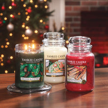 Carica l&#39;immagine nel visualizzatore di Gallery, Yankee Candle Candela profumata in giara grande, Biscotto di Natale, Durata Fino a 150 Ore