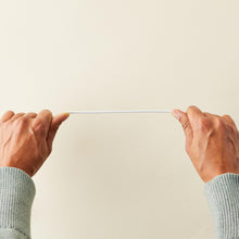 Carica l'immagine nel visualizzatore di Gallery, Amazon Basics Cavo di ricarica USB-A a Lightning, certificato MFi, serie Advanced, per iPhone, bianco, 0.9 m