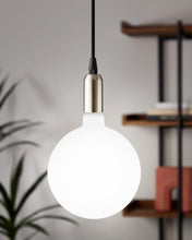 Carica l'immagine nel visualizzatore di Gallery, EGLO LED E27 dimmerabile, lampadina a globo di grandi dimensioni, 4,5 Watt