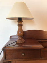 Carica l'immagine nel visualizzatore di Gallery, Paralume Lampada Per Comodino. Paralume Bajour Comodino Decorativo. Paralume Lampada Tetto Facile Da Mettere. Paralume D