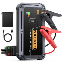 Carica l'immagine nel visualizzatore di Gallery, Avviatore Batteria Auto 5000A, Avviatore di Emergenza per Auto/Moto (Fino a 9.0L Gas/8.5L Diesel) 12V Booster Avviamento con Torcia a LED, Ricarica Rapida, Cavi Avviamento, Compatto (5000A)