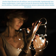 Carica l'immagine nel visualizzatore di Gallery, Catena Luminosa LED Mini Alimentata a Batteria, 16 Pezzi Filo d'Argento Impermeabile, Flessibile e Pieghevole, per Matri