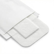 Carica l'immagine nel visualizzatore di Gallery, KMINA Cerotti Medicazione in TNT Sterili 10 x 20 cm, Grandi