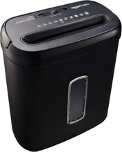 Carica l'immagine nel visualizzatore di Gallery, Amazon Basics - Distruggidocumenti con Taglio Incrociato, 8 Fogli, con Finestra Trasparente, per Documenti e Carte di Credito, Cestino da 14L, Nero