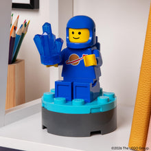 Carica l'immagine nel visualizzatore di Gallery, Paladone Luce astronauta LEGO, Officially Licensed