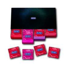 Carica l'immagine nel visualizzatore di Gallery, Durex Fun Explosion Mix di Preservativi Sottili, Con Rilievi e Nervature e Aromatizzati alla Fragola, 40 Profilattici, E