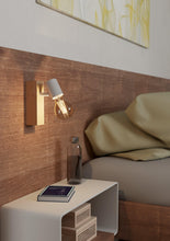 Carica l'immagine nel visualizzatore di Gallery, EGLO Lampada a muro Townshend 3, stile vintage, spot luminoso con design