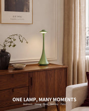 Carica l'immagine nel visualizzatore di Gallery, LuminexDesigns Set 2 Lampade da Tavolo LED Senza Fili Verde AVEL TL15