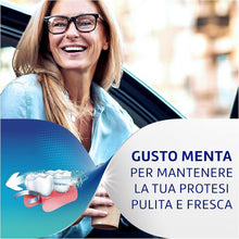 Carica l'immagine nel visualizzatore di Gallery, POLIDENT - Detergente antibatterico per protesi dentali complete o parziali - Azione 4 in 1 - Elimina il 99,9% dei batte