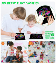 Carica l'immagine nel visualizzatore di Gallery, Smarkids Fogli da Disegno, 143 Arcobaleno Scratch Painting Paper Set Grattare Artistico per Bambini, 60 Fogli Nera Carta 20 Stilo 4 Stencil 1 Pennello Morbido