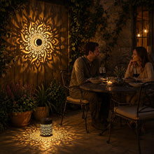 Carica l'immagine nel visualizzatore di Gallery, Confezione da 2 luci decorative solari a forma di mandala, luce solare da parete