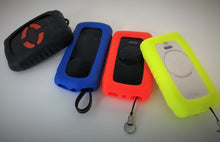 Carica l'immagine nel visualizzatore di Gallery, salvatelecomando elastico universale per apricancelli automatici modello micro larghezza da 2.8 a 5 cm lunghezza da 5.5 