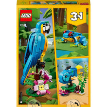 Carica l&#39;immagine nel visualizzatore di Gallery, LEGO Creator Pappagallo Esotico, Set 3 in 1 con Pesce e Rana, Animali Giocattolo da Costruire, Giochi Creativi per Bambini e Bambine da 7 Anni in su con Figure della Giungla, Idee Regalo 31136