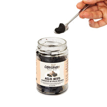 Carica l'immagine nel visualizzatore di Gallery, Aglio Nero Fermentato Biologico in Spicchi - Qualità Premium - 200g - Prodotto Alimentare Naturale dal Gusto Dolce e Bal