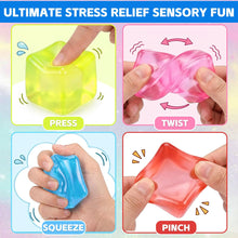 Carica l'immagine nel visualizzatore di Gallery, 4 Squishy Cubes Antistress 5 cm, Cubi Morbidi a Ritorno Lento da Spremere, Giocattoli Sensoriali Fidget per Bambini e Ad