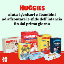 Carica l'immagine nel visualizzatore di Gallery, Huggies Everyday, Salviette neonato, 560 Salviette umidificate, 99% acqua pura, Salviettine con 65% fibre assorbenti nat