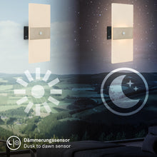 Carica l'immagine nel visualizzatore di Gallery, BRILONER Sticklights - Lampada parete senza fili con rilevatore di movimento, batteria ricaricabile, rimovibile magnetic