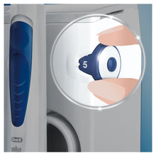 Carica l'immagine nel visualizzatore di Gallery, Oral-B Oxyjet Idropulsore con Sistema di Pulizia in Profondità e Tecnologia con Microbollicine, 4 Testine
