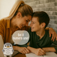 Carica l&#39;immagine nel visualizzatore di Gallery, Pinguino Positivo© | Regalo Originale e Divertente | Idea Simpatica | Festa Bambini Ragazzi | Compleanno Bimba Bimbo| Decorazione Cameretta| Amigurumi Casa | Bambola Umoristica | Peluche Motivazionale