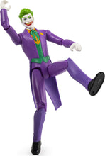 Carica l'immagine nel visualizzatore di Gallery, dc comics | Batman | Personaggio Joker in Scala 30 cm con Decorazioni Originali e 11 Punti di articolazione - Giocattoli per Bambini e Bambine dai 3 Anni